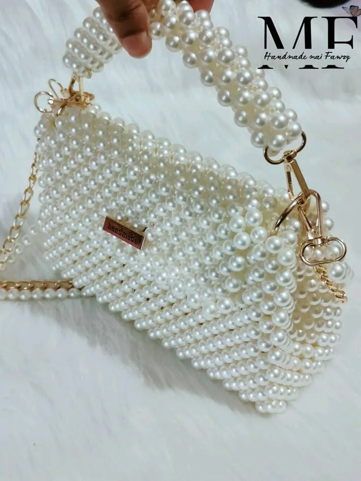 https://4swapp.azureedge.net/4swapp/media/cover/146767/02c4d440-be71-4b54-a661-cef413a250c5