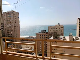 شقه مفروشه علي البحر للايجار اليومي 