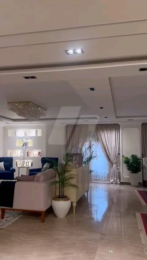https://4swapp.azureedge.net/4swapp/media/cover/189958/e5dd3118-8afd-4323-a3f0-e0c6a3066d62