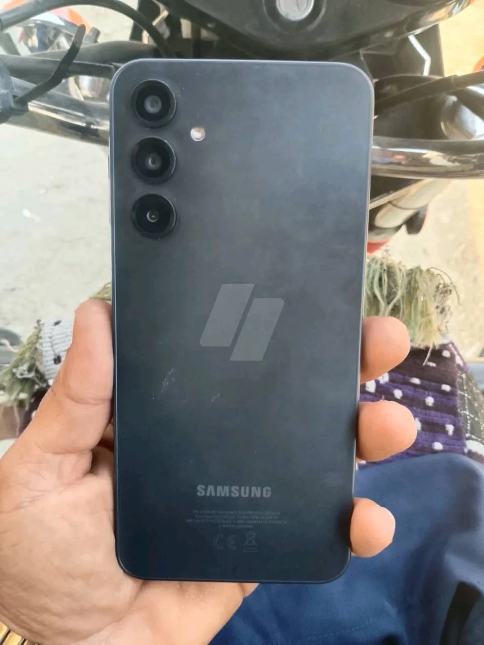 https://4swapp.azureedge.net/4swapp/media/cover/202951/1120eebb-91d0-4a90-9319-c4b16025464c
