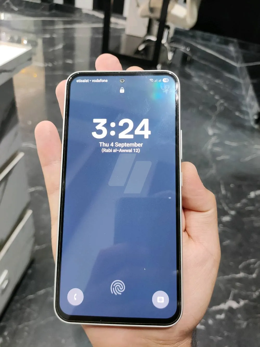 https://4swapp.azureedge.net/4swapp/media/cover/203360/762470be-633e-4a5a-b4a2-1e6d677bcb21