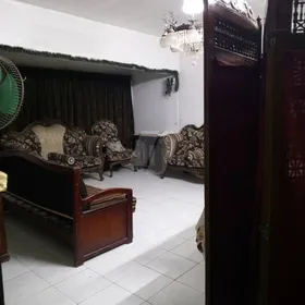 شقة للبيع النزهة الجديده