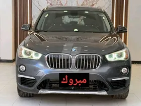 بي ام دبليو X1.   2017