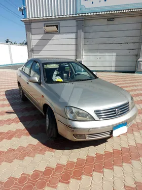 Nissan _ Sunny 2016