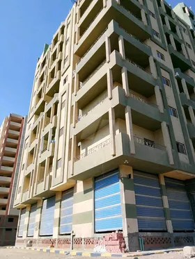 على مساحة ١٤٠متر ✅️ دور : خامس _ سابع _ تاسع✅️ على الطوب ✅️ 