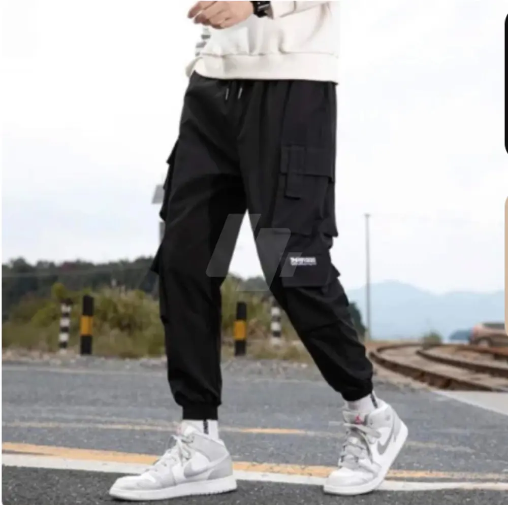 https://4swapp.azureedge.net/4swapp/media/cover/638632094597491987/4224c48a-8b0b-4ef1-b3c4-e4a9c3e66c3b