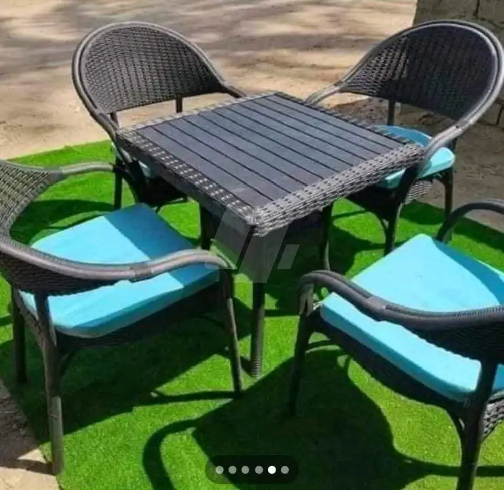https://4swapp.azureedge.net/4swapp/media/cover/638651286304598183/bf89f4f8-cd96-4a2d-8f2c-505224fa5d46