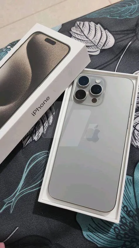 https://4swapp.azureedge.net/4swapp/media/cover/638700932979006220/9f124414-7ed6-4d1d-8b0e-b854619723f8