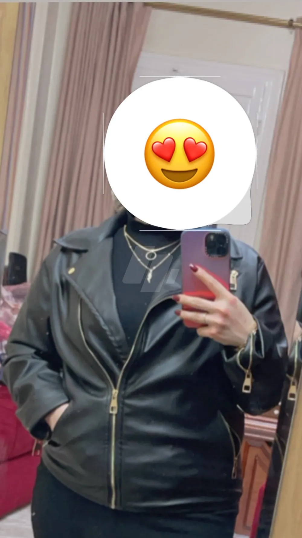 https://4swapp.azureedge.net/4swapp/media/cover/638701281570213995/517d2186-d59d-4861-a0ee-b57a52b69c46