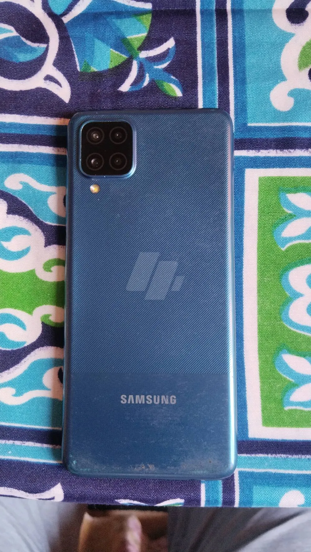 https://4swapp.azureedge.net/4swapp/media/cover/638738405943835175/85cb070b-0583-4de5-ba3c-9ad853dd852d