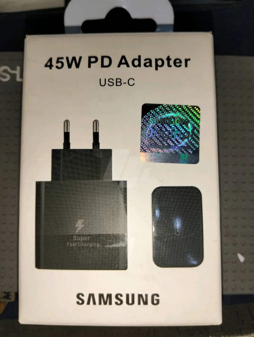 https://4swapp.azureedge.net/4swapp/media/cover/638804328453973121/3309001e-7cc0-42ed-90c4-373c63337122