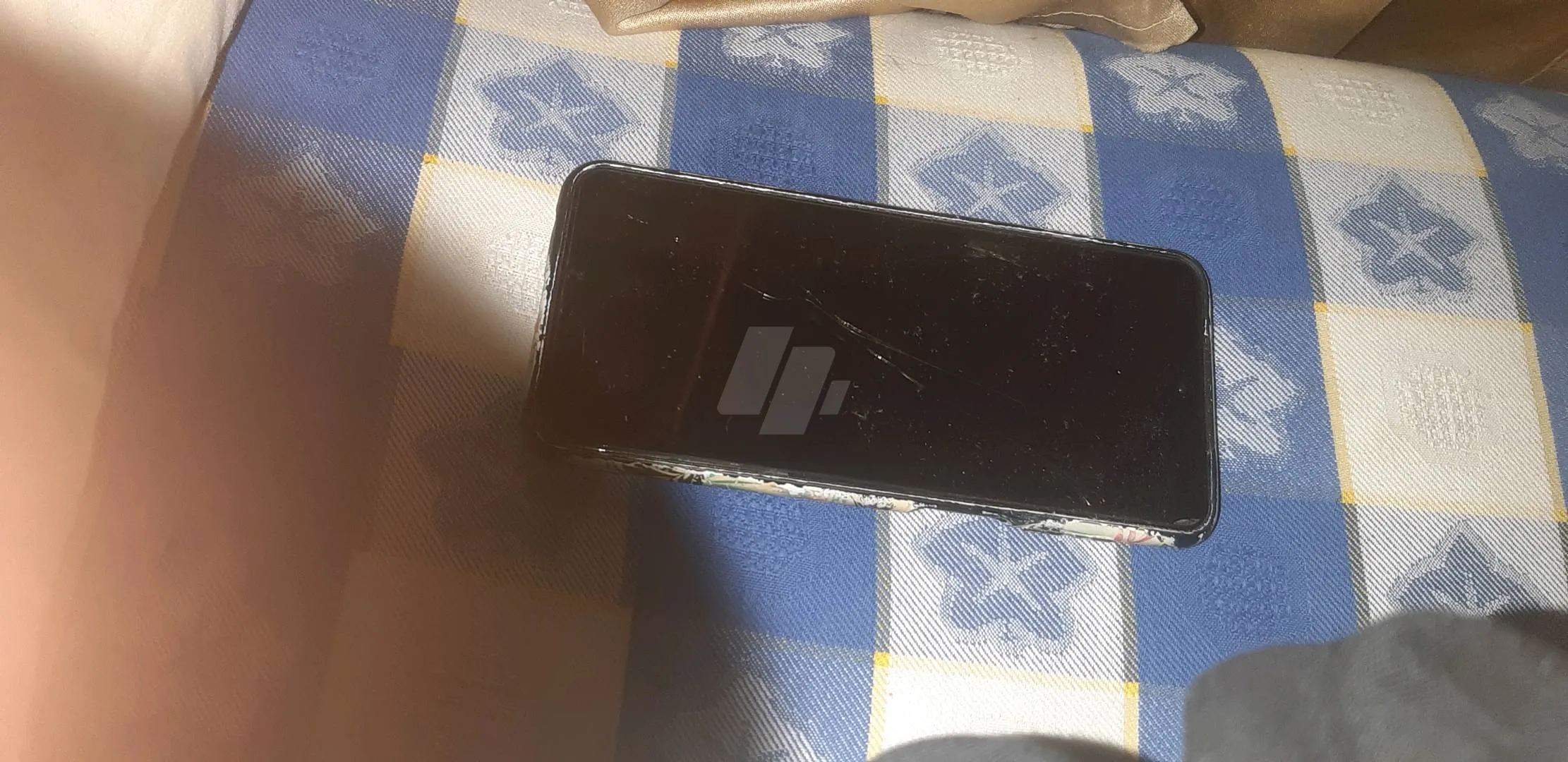 https://4swapp.azureedge.net/4swapp/media/cover/638808846281815876/742de909-bd9b-4089-89af-95ece6a5335f