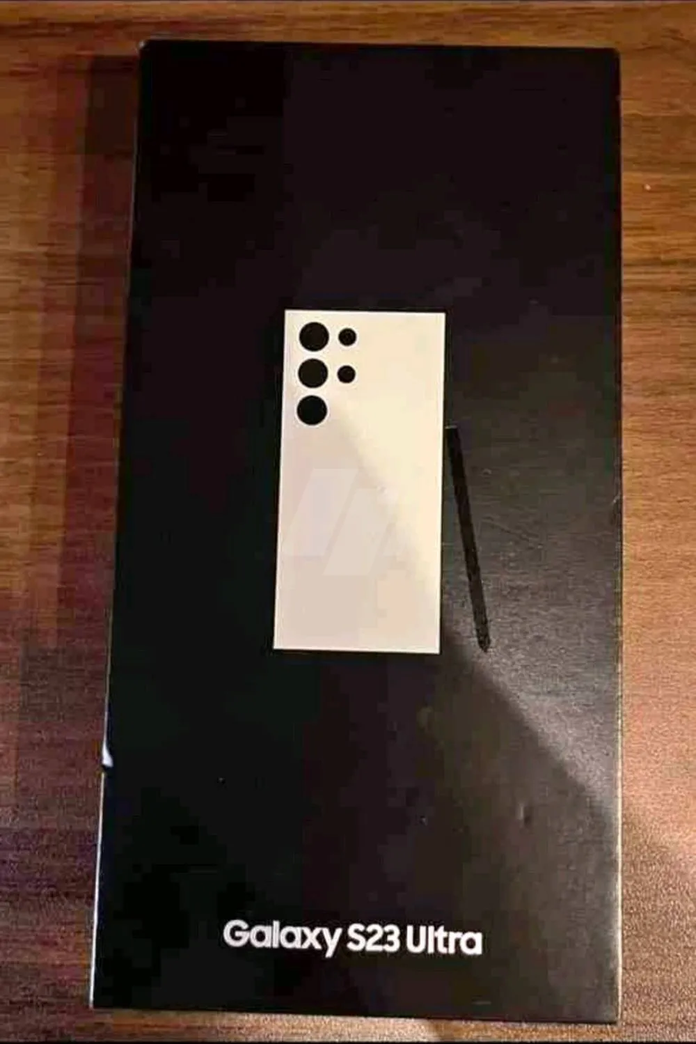 https://4swapp.azureedge.net/4swapp/media/cover/638824714432501389/61e52f5d-789e-4bca-befa-dfbfcf754278