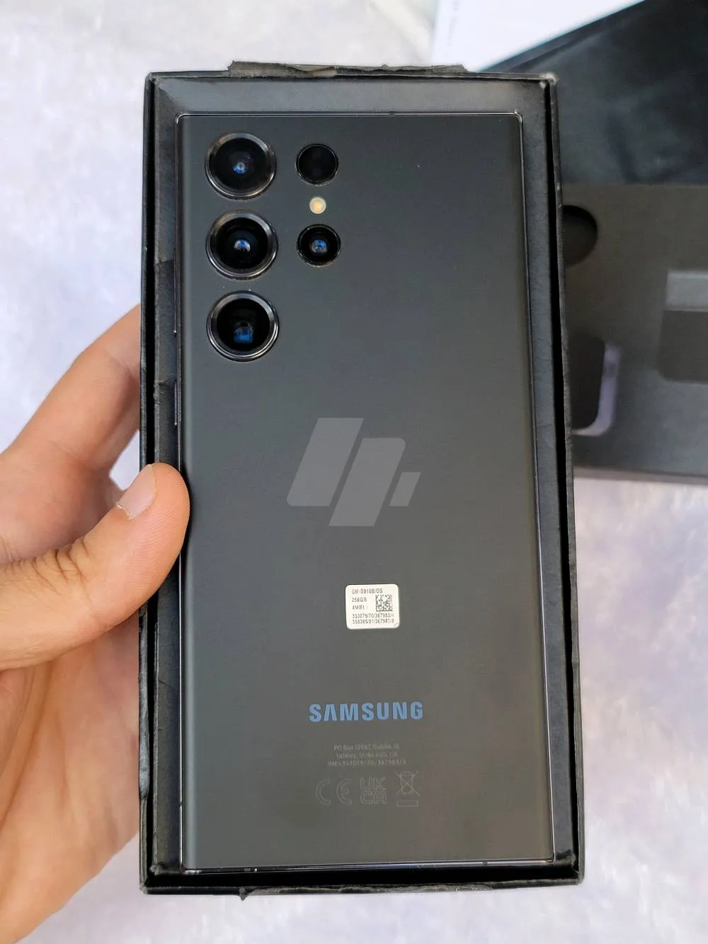 https://4swapp.azureedge.net/4swapp/media/cover/638829408414778604/c9654c28-745e-470e-905f-06a88358d46d