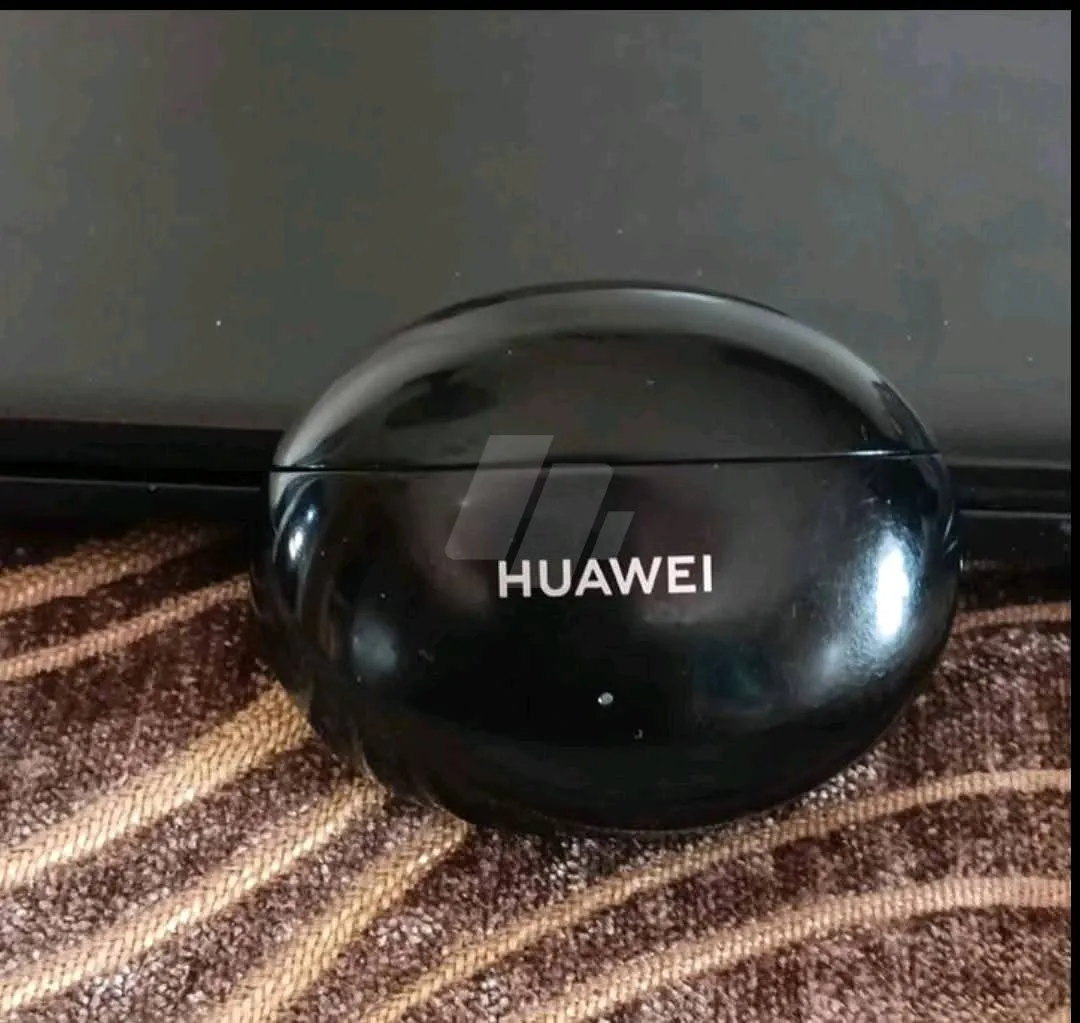 https://4swapp.azureedge.net/4swapp/media/cover/638830968408163284/41ed9efb-9f7f-4902-b137-a5c92e983671