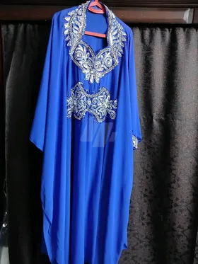 عباية للبيع