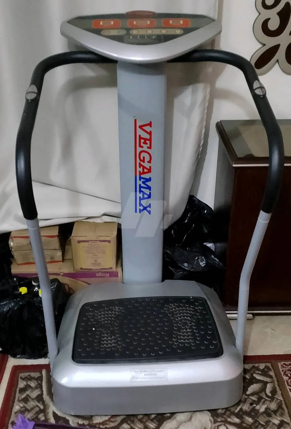 https://4swapp.azureedge.net/4swapp/media/cover/638837318170915681/66bbfd94-09a4-4cec-8978-2547b29a9822