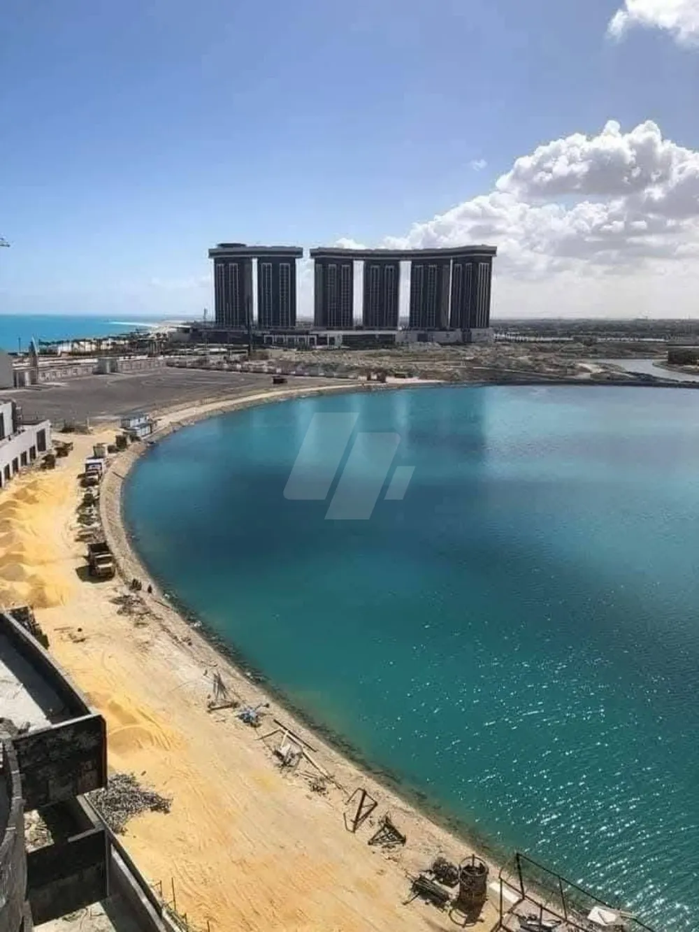 https://4swapp.azureedge.net/4swapp/media/cover/638839573083872541/2f4a4d9e-36e2-423f-a75c-d0641f601c40