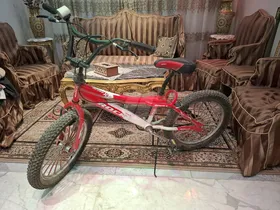bmx عجلة 