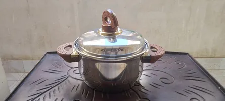 حلة استاليس ستيل مقاس ١٨