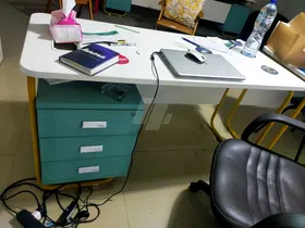 مكاتب 