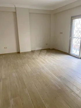 شقه ايجار باللوتس