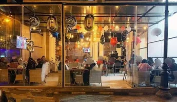 للايجار كافيه 100م مساحة داخليه وخارجية 