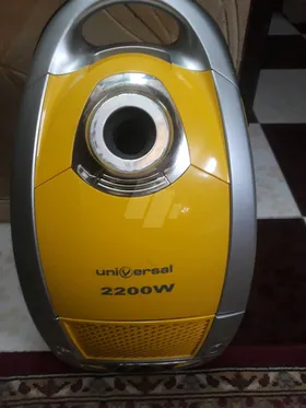 مكنسة يونيفرسال 2200 وات