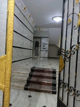 شقه للبيع 