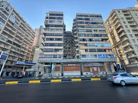 شقه على البحر سوبر لوكس بالفرش و الاجهزه 