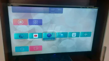 شاشه بريميوم ٤٣ سمارت