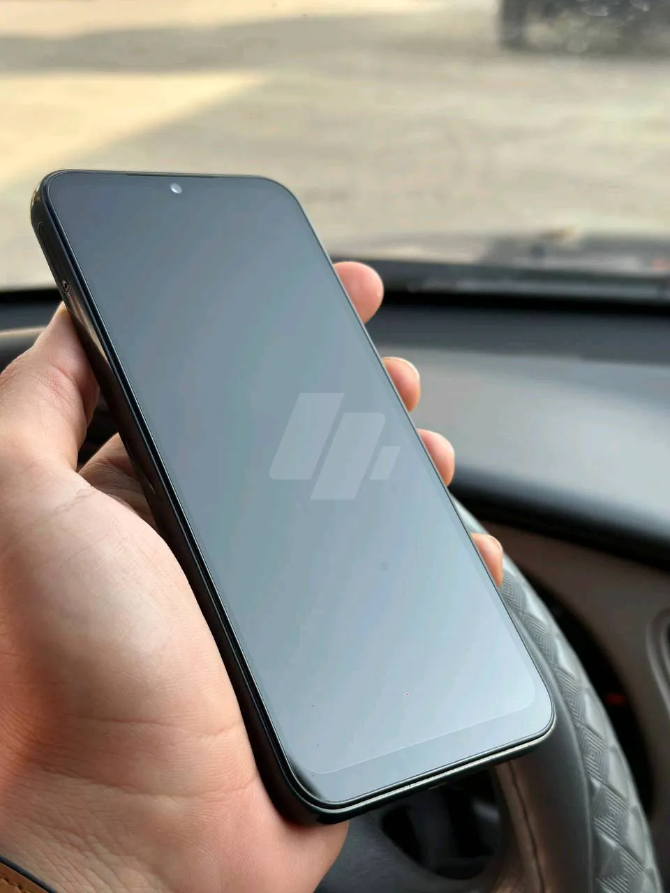 https://4swapp.azureedge.net/4swapp/media/cover/638859190745777725/a4d637d3-e33b-4802-960a-1c23420d4572