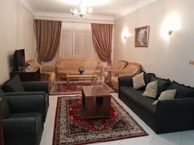 شقة مفروشة فاخرة على نيل العجوزة