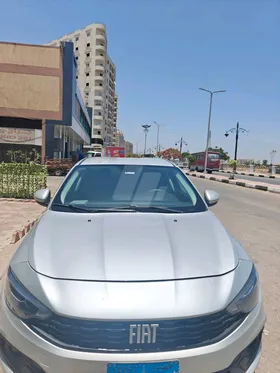  Fiat _ Tipo _ 2021