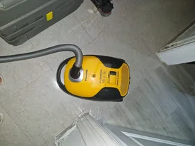 مكنسة كهربائة