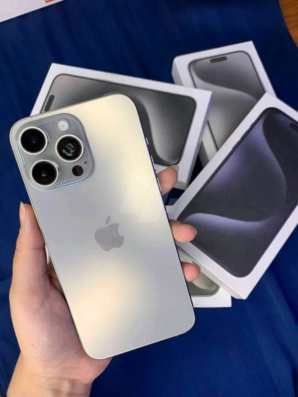https://4swapp.azureedge.net/4swapp/media/cover/638862266217689726/82244b59-c971-4a3c-9465-d504031b692c