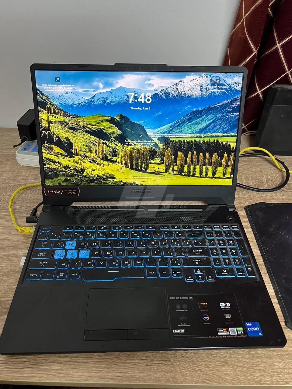 https://4swapp.azureedge.net/4swapp/media/cover/638862636818715328/6c7191ec-555c-42c6-b444-b0d3b47750a2
