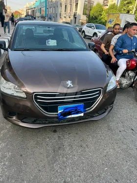 للبيع سياره بيجو خليجي موديل ٢٠١٤ فابريكا
