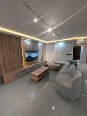شقه مفروشه فندقية للايجار بالشيراتون 
