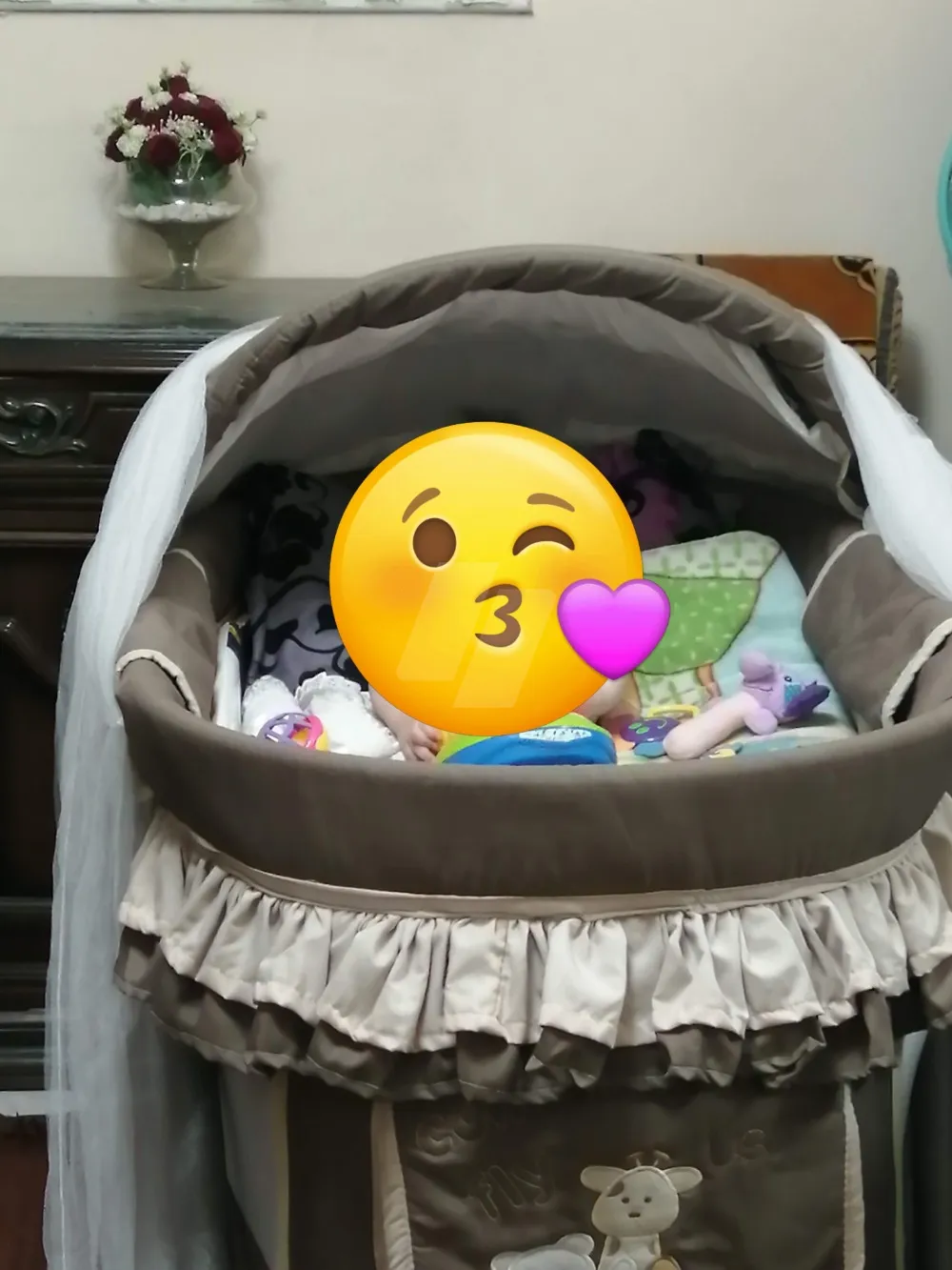 https://4swapp.azureedge.net/4swapp/media/cover/638870029452519066/26fe482d-3c33-4251-aef3-5b3768d533f7