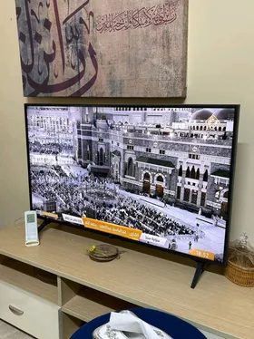 شاشة ال جي ٤٣ بوصة 