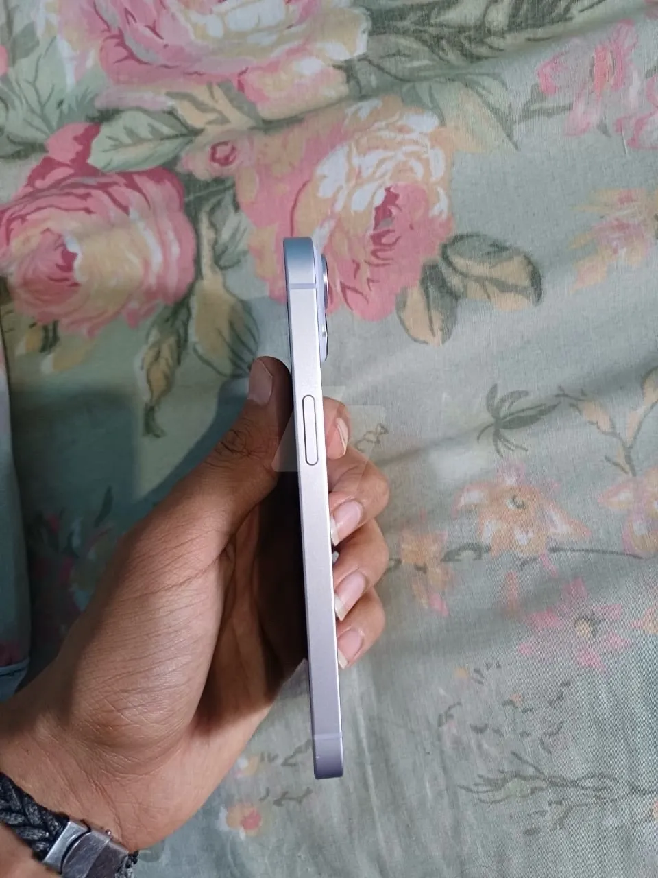 https://4swapp.azureedge.net/4swapp/media/cover/638872186769515719/e3f94439-95f4-421d-85c3-71f8cbec2e0a