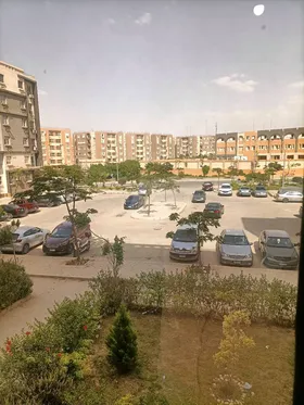 شقة مفروشة فاخرة للإيجار في أرقى مناطق حدائق أكتوبر