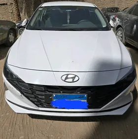Hyundai Elantra CN7 2022