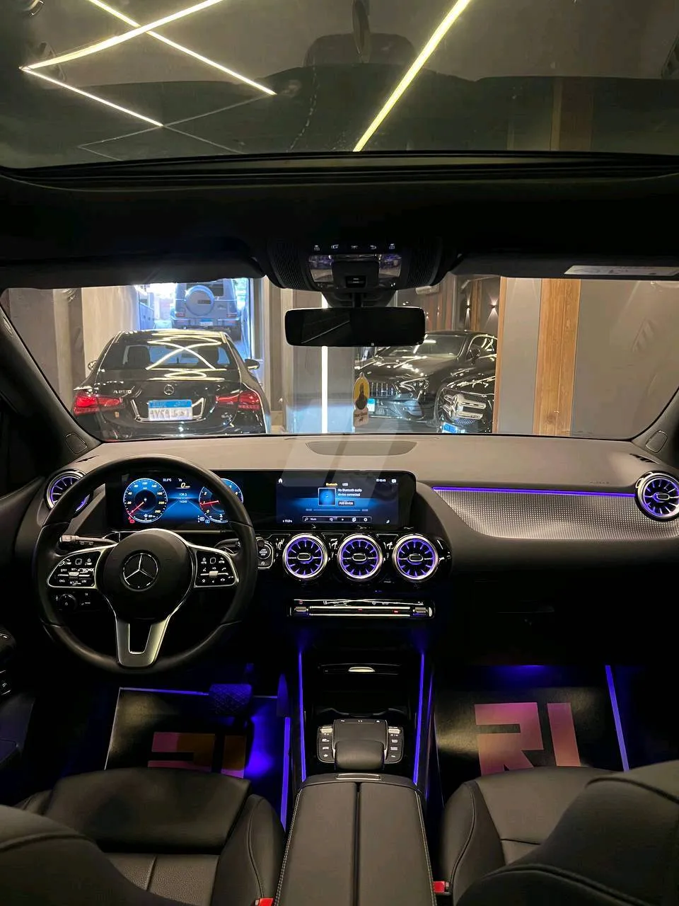 https://4swapp.azureedge.net/4swapp/media/cover/638883332951257129/f208613f-e0d1-41e7-8c8b-387252ff843b