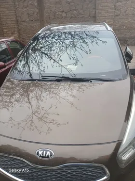 Kia _ Carens 2015