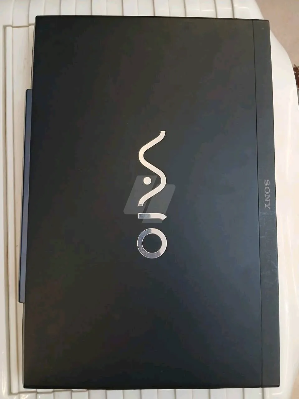 https://4swapp.azureedge.net/4swapp/media/cover/638885228098977581/bde382e2-ff0c-4dc0-b3fb-0b7305ed710e