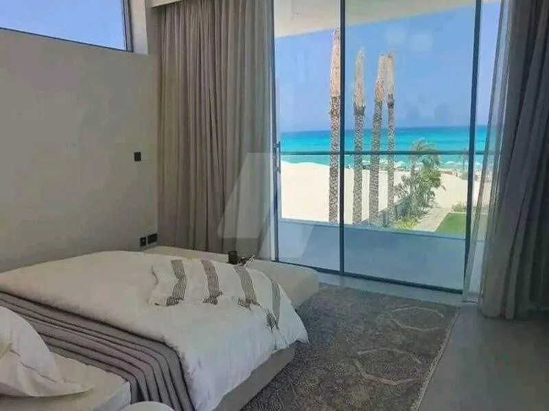 https://4swapp.azureedge.net/4swapp/media/cover/638886841768260749/bf3eb555-7bc3-4d2a-ad43-49a5b3c86e3d