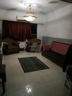 شقه للايجار بمدينه نصر الحي السابع مفروش 