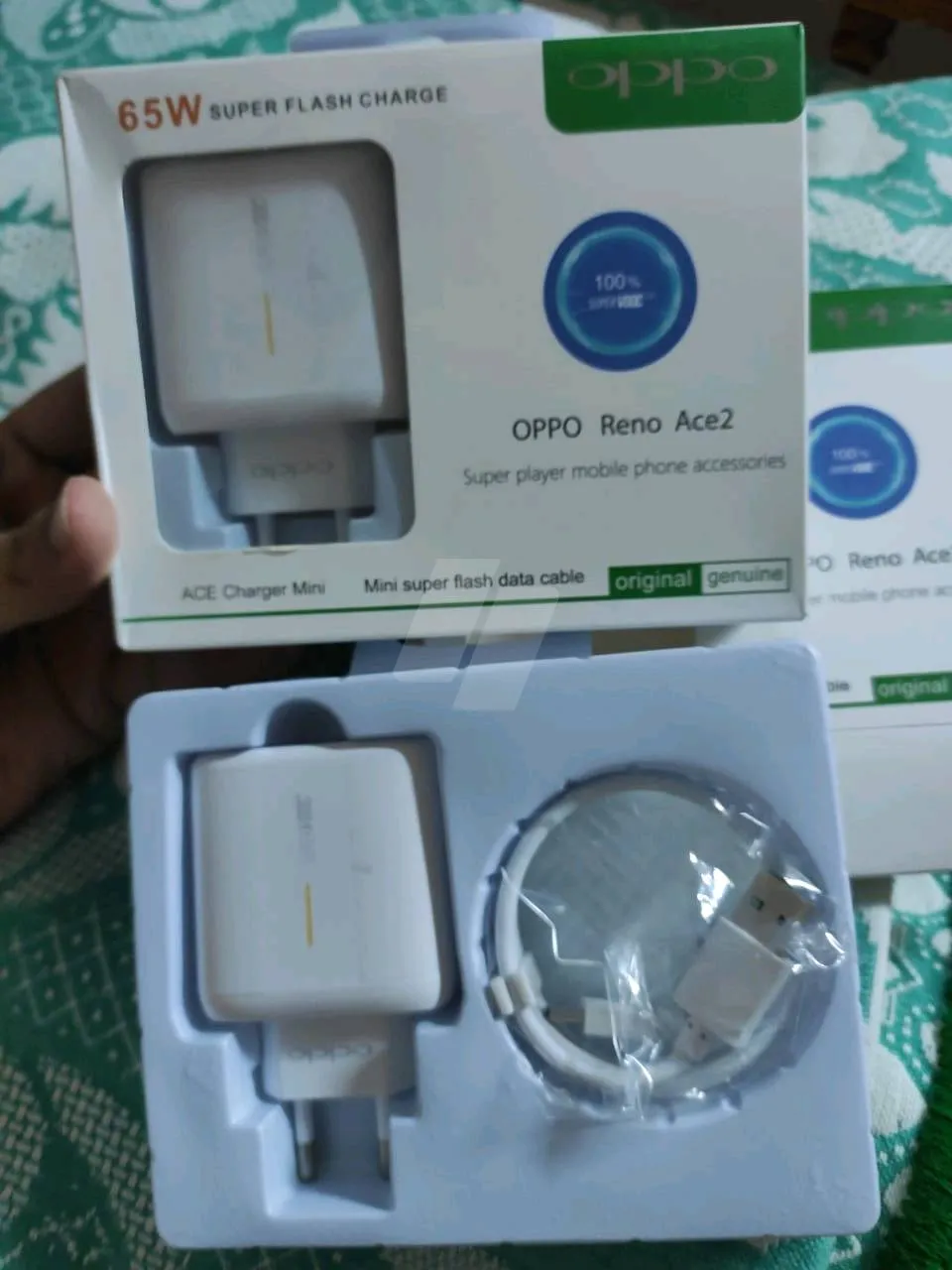 https://4swapp.azureedge.net/4swapp/media/cover/638897391633675952/37431393-0a69-493d-b5cb-9df58c4d3888